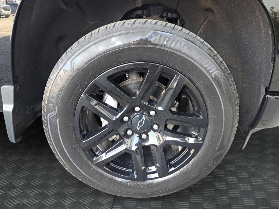 2023 Chevrolet Silverado 1500 4WD Crew Cab Short Bed RST