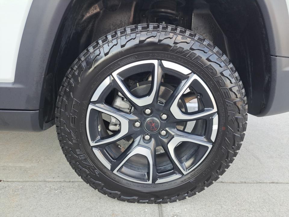 2025 Jeep Compass Trailhawk