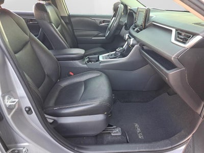 2019 Toyota RAV4 Hybrid Hybrid XLE