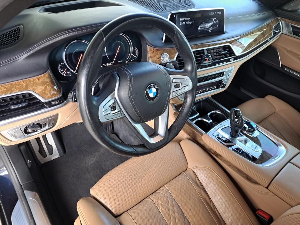 2016 BMW 7 Series 750i