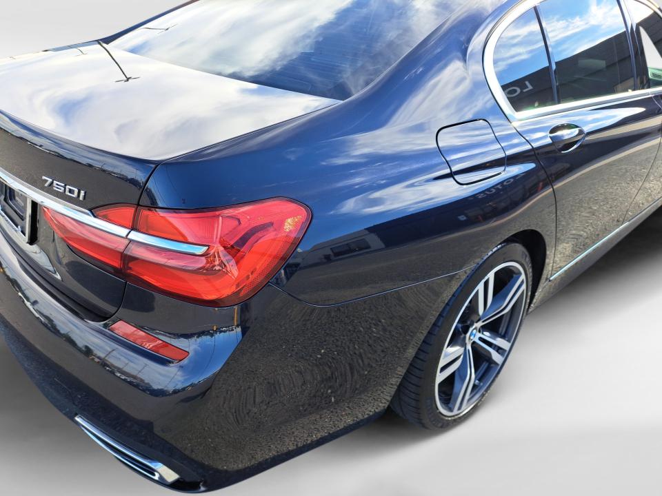 2016 BMW 7 Series 750i