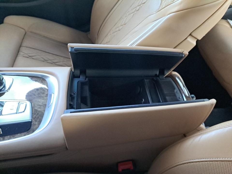 2016 BMW 7 Series 750i