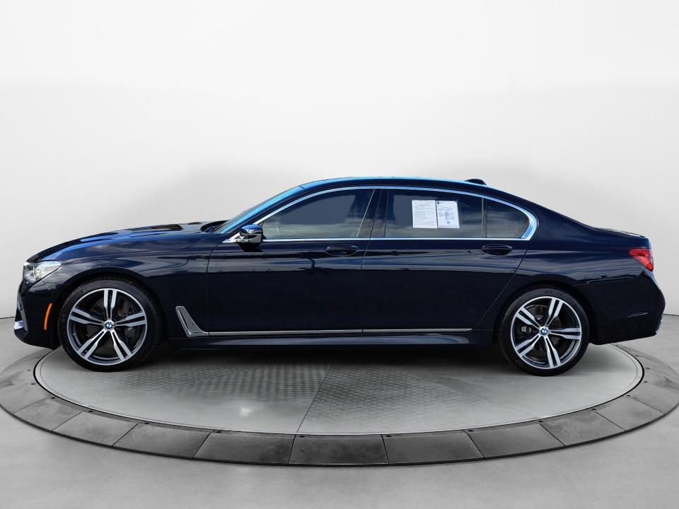 2016 BMW 7 Series 750i