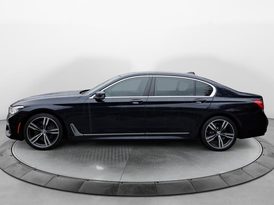 2016 BMW 7 Series 750i