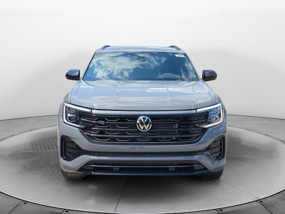 2026 Volkswagen Atlas Cross Sport 2.0T SEL R-Line Black
