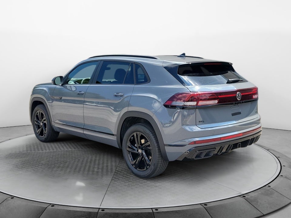 2026 Volkswagen Atlas Cross Sport 2.0T SEL R-Line Black