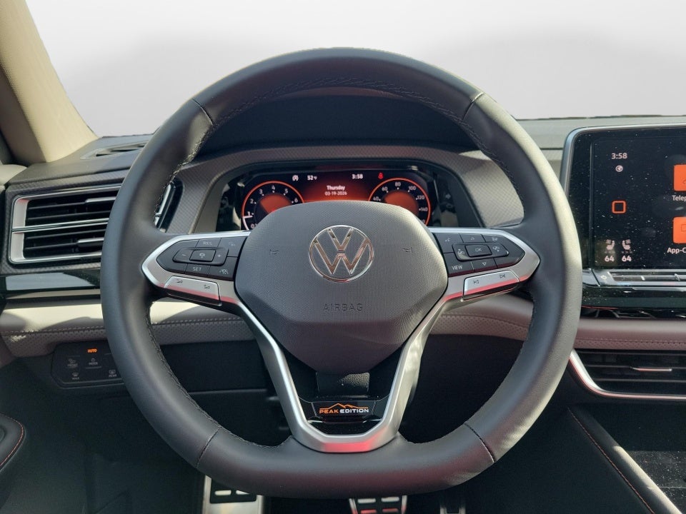 2026 Volkswagen Atlas Peak Edition