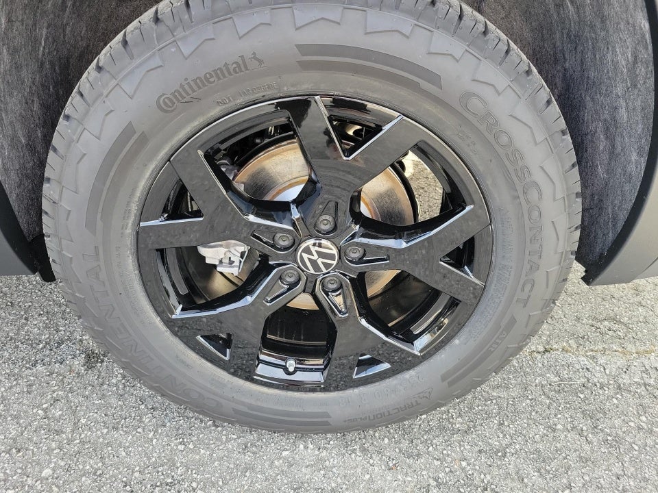 2026 Volkswagen Atlas Peak Edition