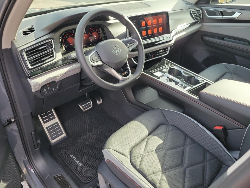 2026 Volkswagen Atlas Peak Edition