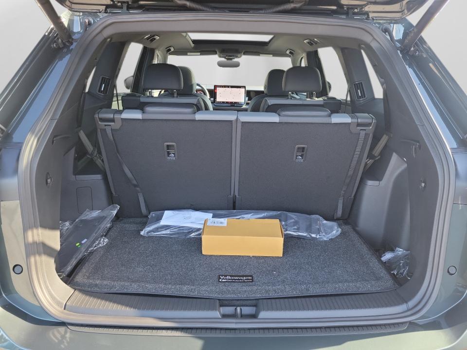 2027 Volkswagen Atlas SEL Premium R-Line
