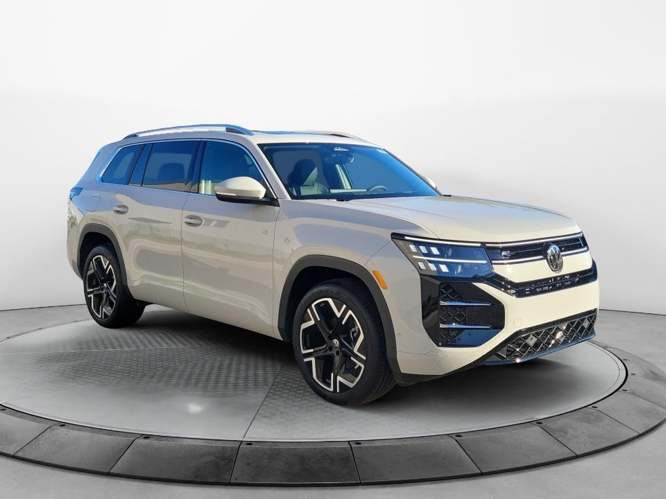 2027 Volkswagen Atlas SEL Premium R-Line
