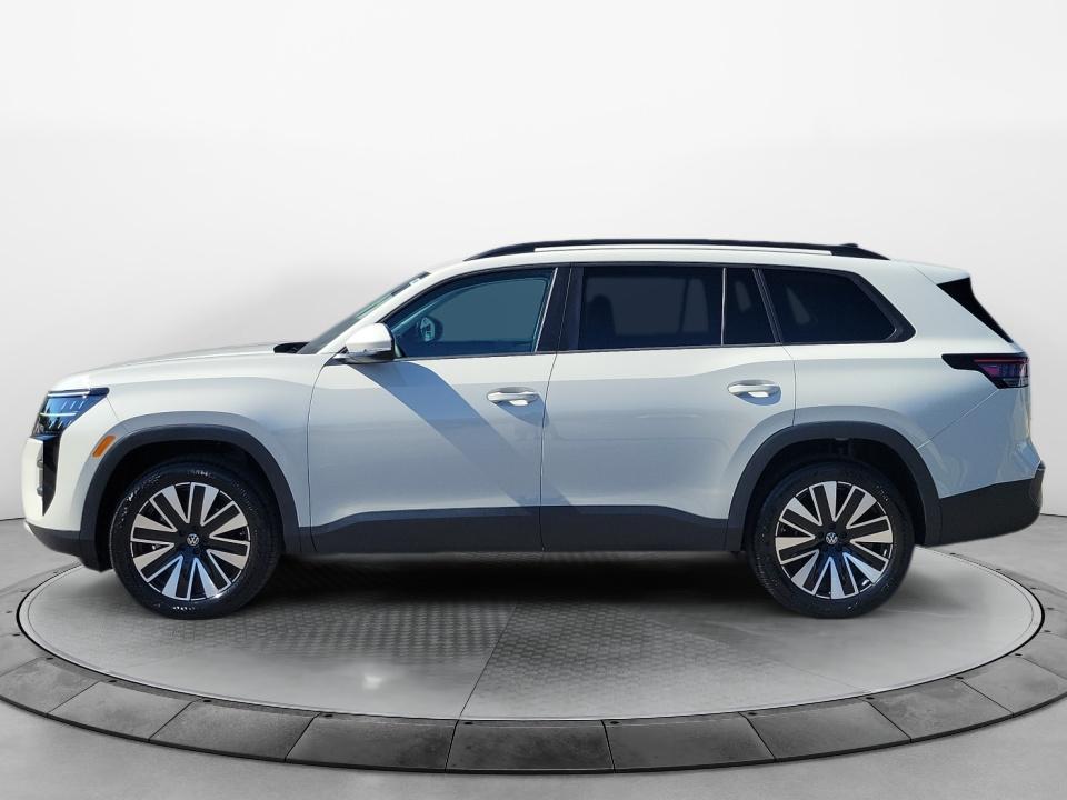 2027 Volkswagen Atlas SE w/Technology