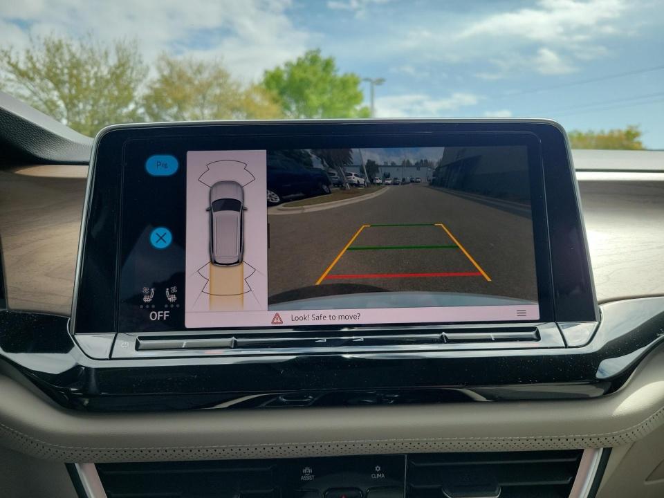 2026 Volkswagen Atlas SE with Technology