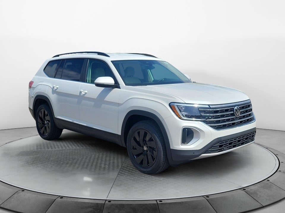 2026 Volkswagen Atlas SE with Technology