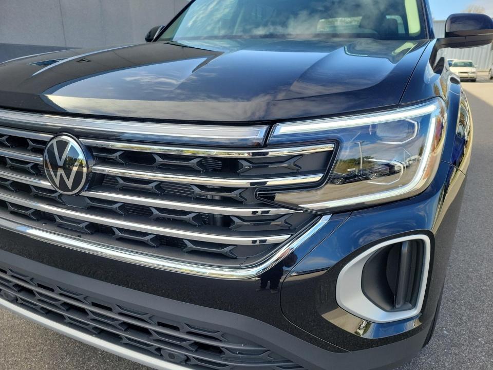 2026 Volkswagen Atlas SE