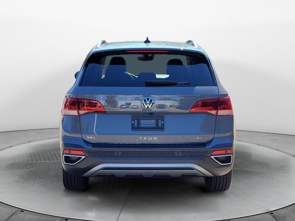 2024 Volkswagen Taos SEL