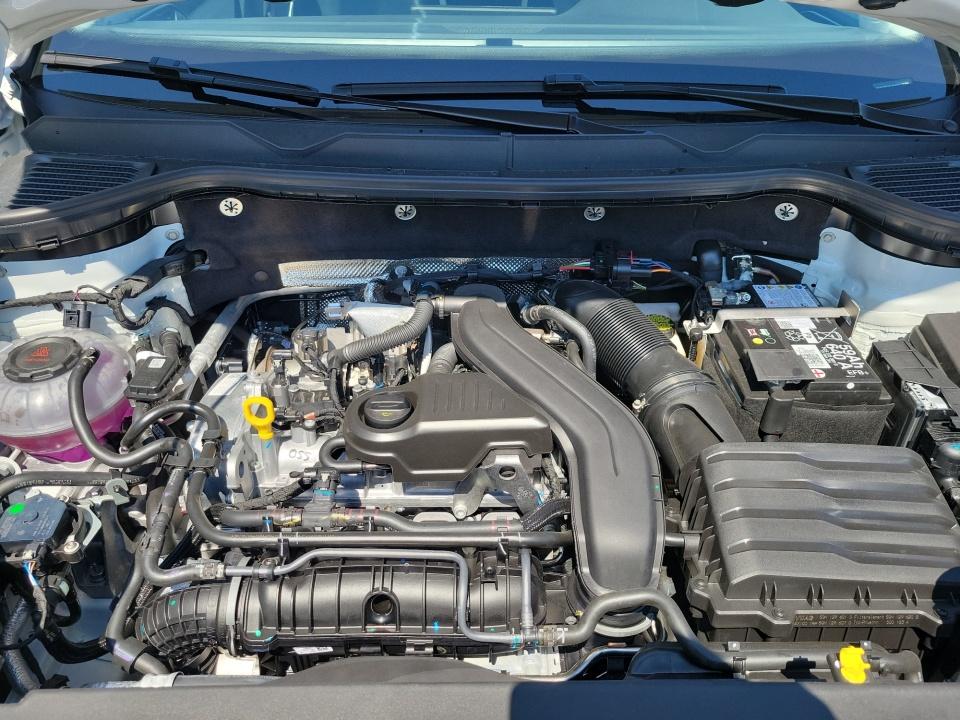 2027 Volkswagen Taos S