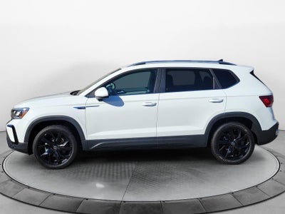 2024 Volkswagen Taos SE