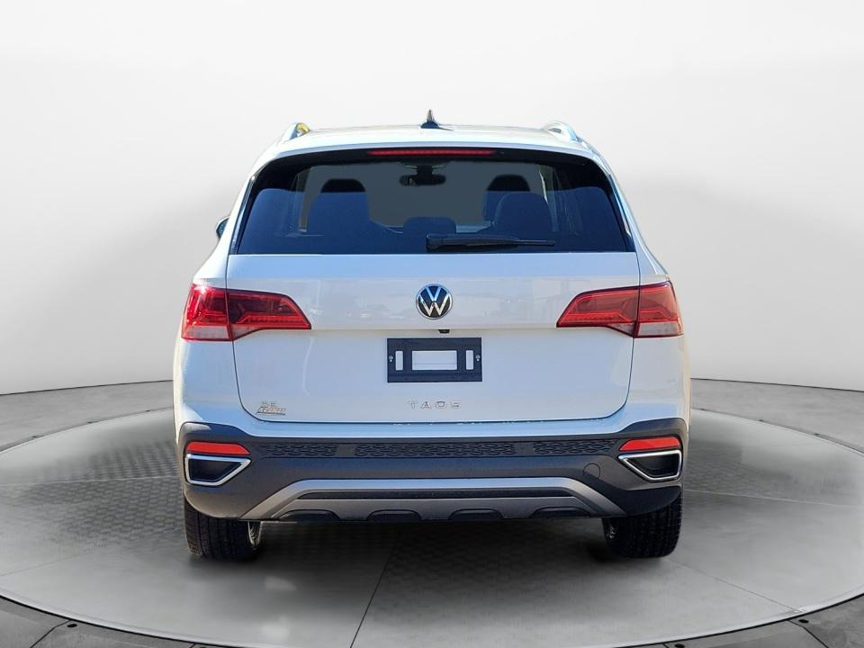 2024 Volkswagen Taos SE