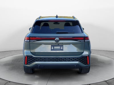 2026 Volkswagen Tiguan SE R-Line Black