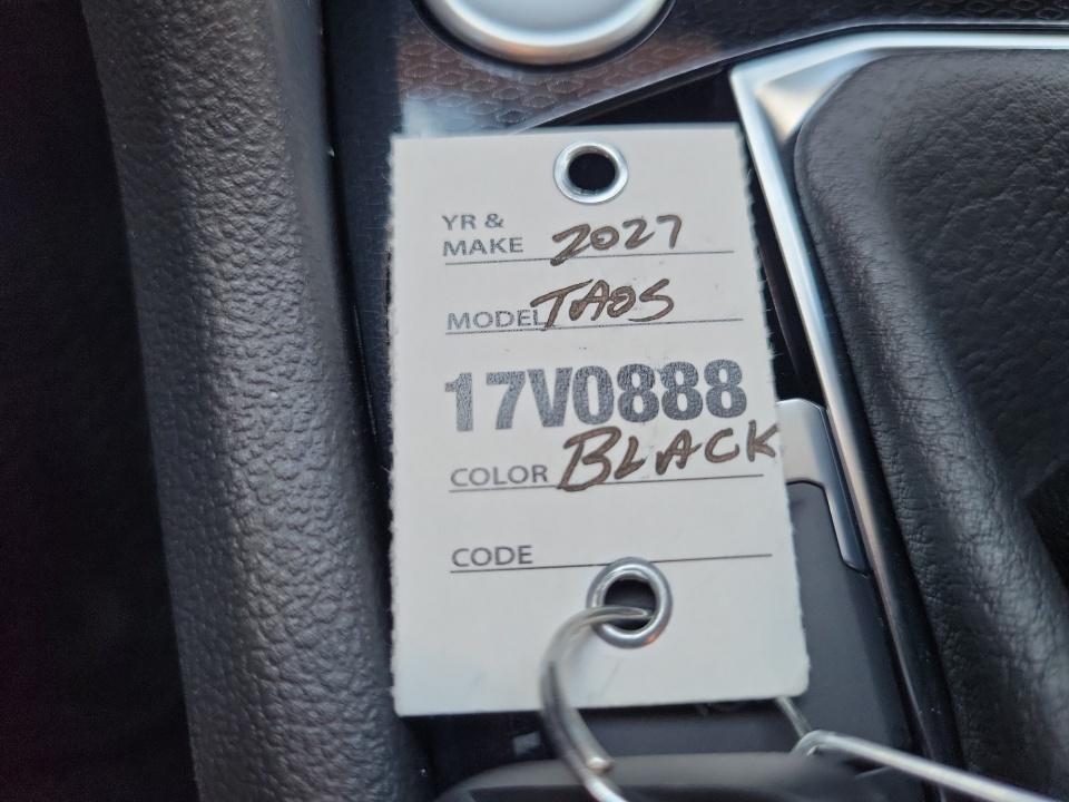 2027 Volkswagen Taos SE