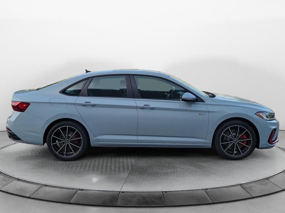 2026 Volkswagen Jetta GLI Autobahn