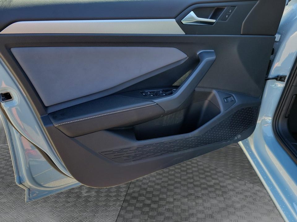 2027 Volkswagen Jetta SE