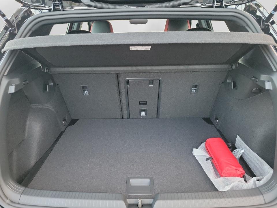 2026 Volkswagen Golf GTI SE