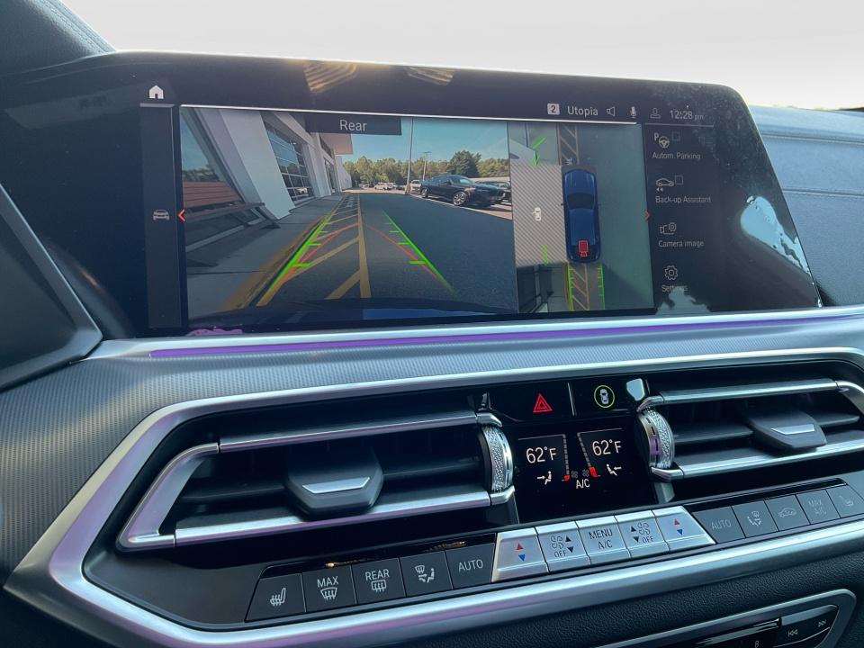 2023 BMW X6 xDrive40i