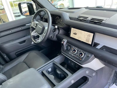 2024 Land Rover Defender X-Dynamic SE