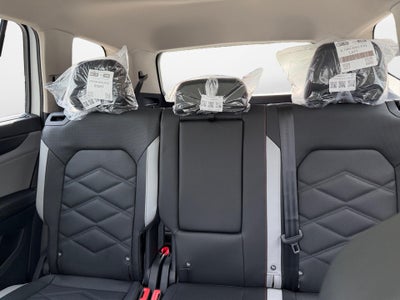 2026 Volkswagen Atlas Peak Edition