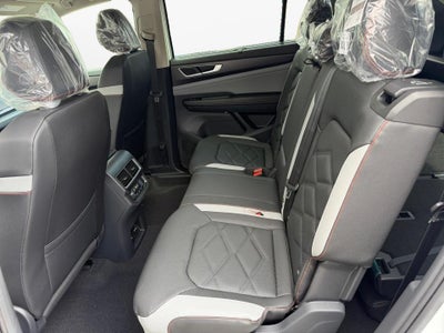 2026 Volkswagen Atlas Peak Edition