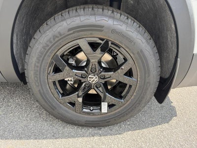 2026 Volkswagen Atlas Peak Edition