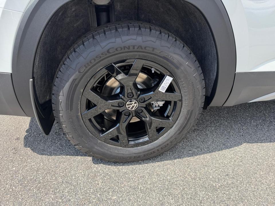 2026 Volkswagen Atlas Peak Edition