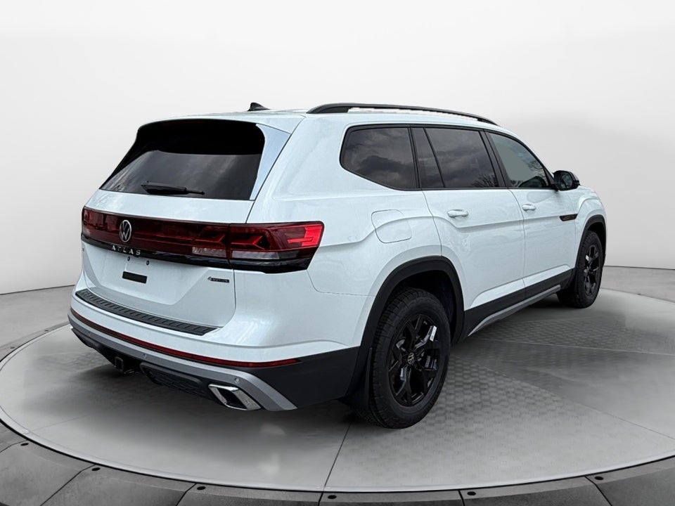 2026 Volkswagen Atlas Peak Edition
