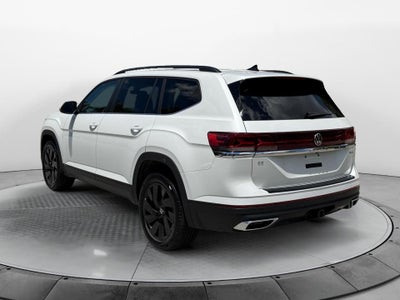 2026 Volkswagen Atlas SE with Technology