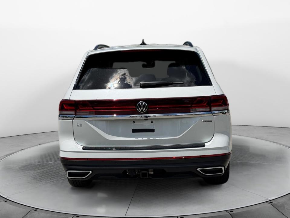 2026 Volkswagen Atlas SE with Technology