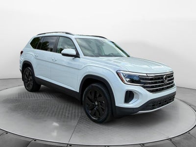2026 Volkswagen Atlas SE with Technology