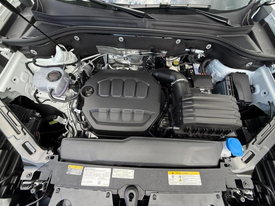 2026 Volkswagen Atlas SE with Technology