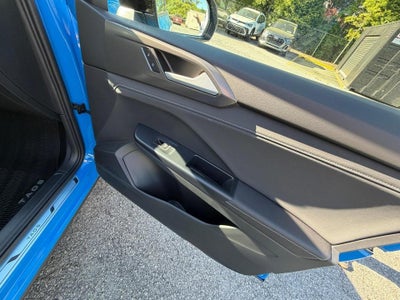 2026 Volkswagen Taos SE Black