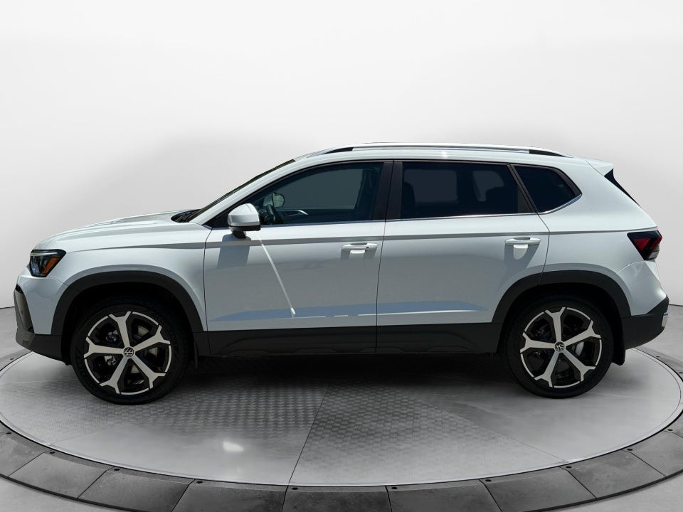 2026 Volkswagen Taos SEL