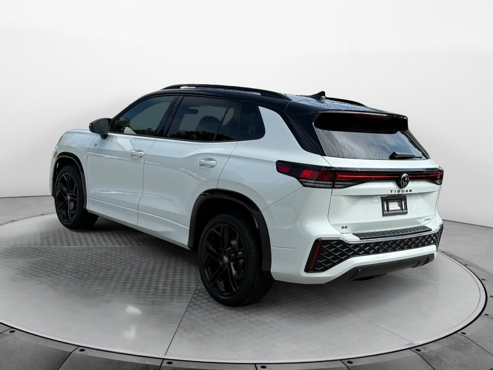 2026 Volkswagen Tiguan SE R-Line Black