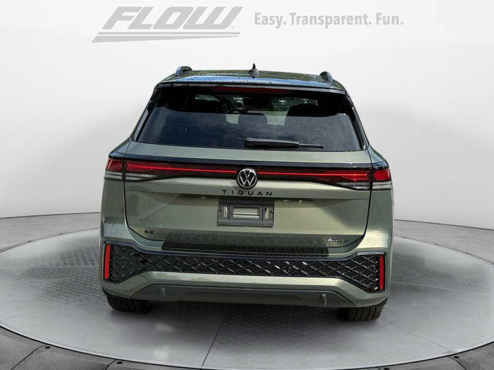 2026 Volkswagen Tiguan SE R-Line Black