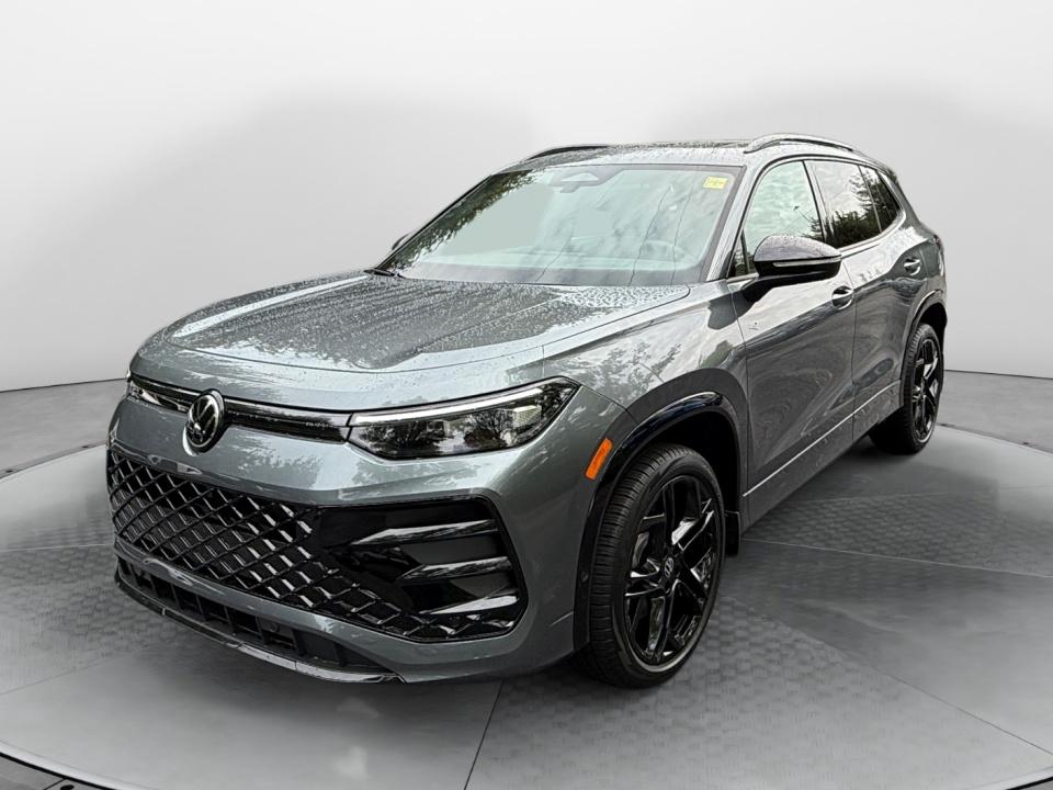 2026 Volkswagen Tiguan SE R-Line Black