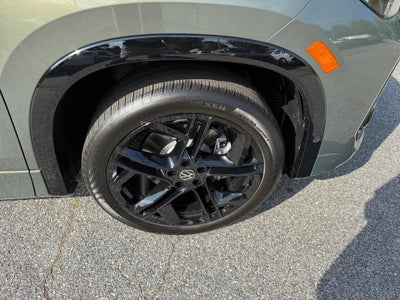 2026 Volkswagen Tiguan SE R-Line Black