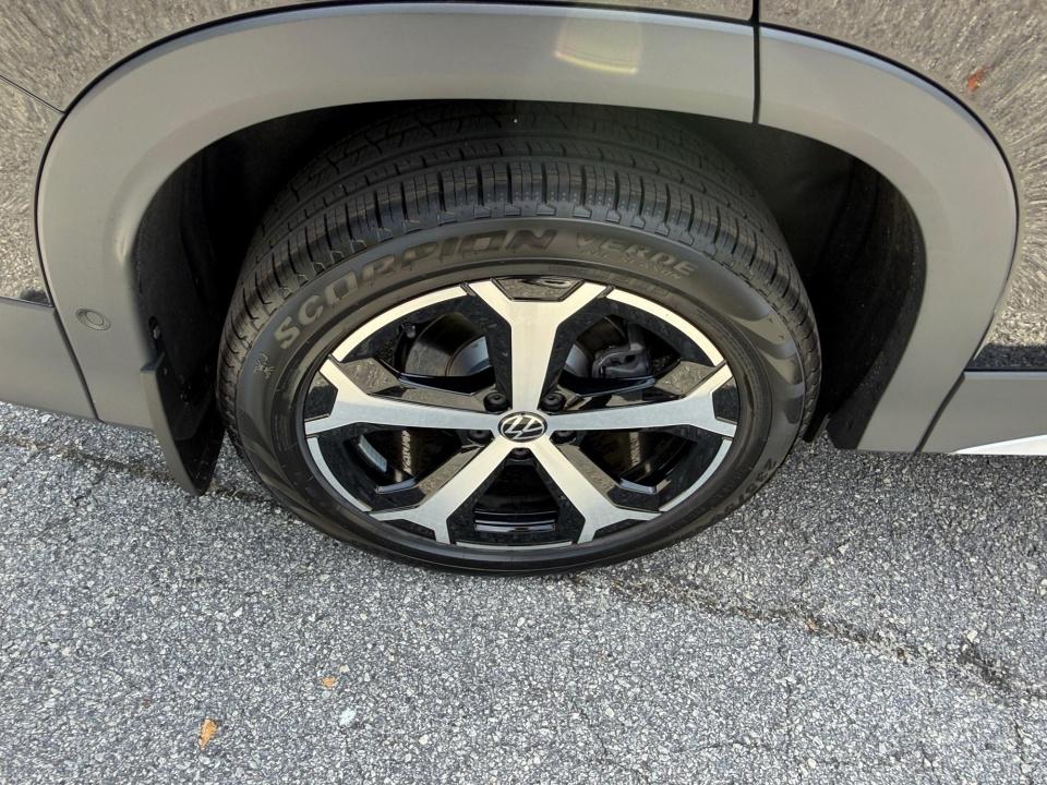 2026 Volkswagen Tiguan SE