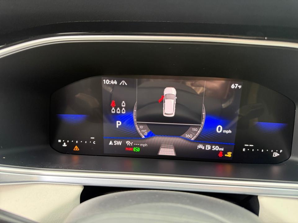 2027 Volkswagen Taos SE