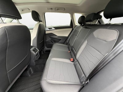 2027 Volkswagen Taos SE