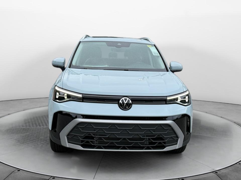 2027 Volkswagen Taos SE