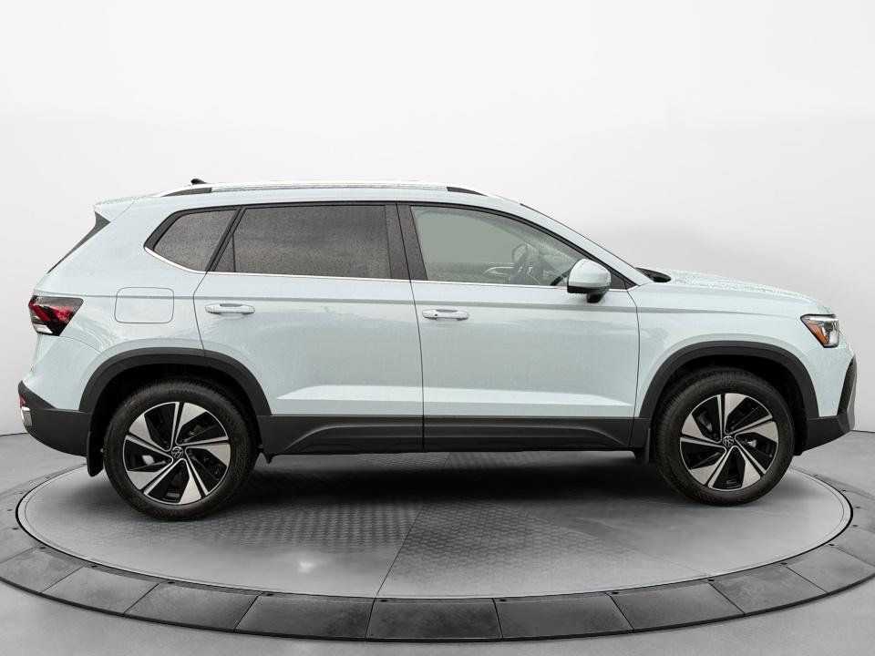 2027 Volkswagen Taos SE